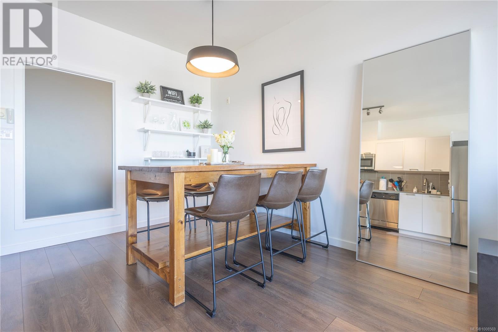 Photo 15 of 504 517 Fisgard St, Victoria BC