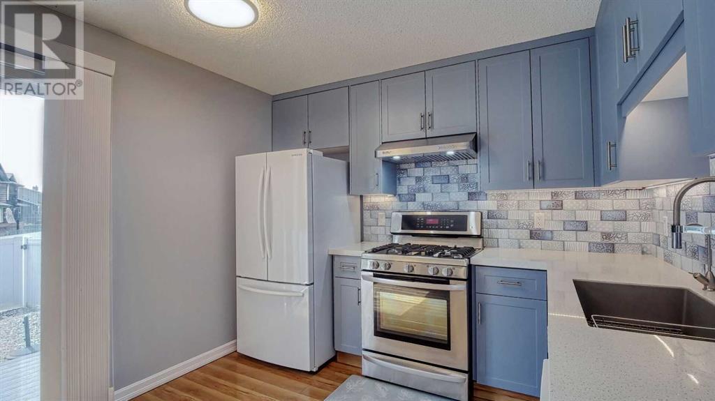 Single Family House for Sale in  Woodsman Lane SW Woodbine Calgary 
