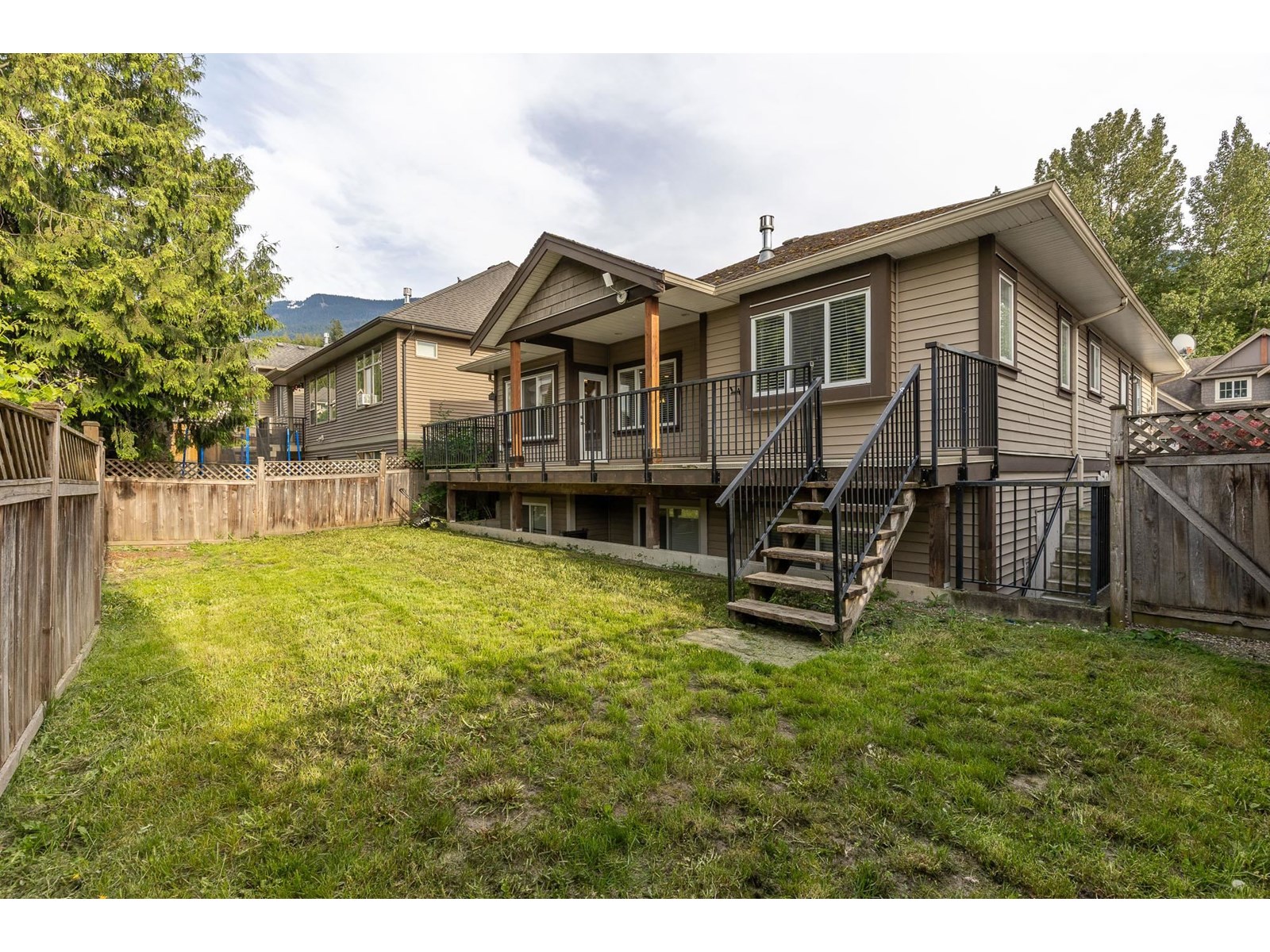 Photo 17 of 8480 Bradshaw Place Eastern Hillsides, Chilliwack BC