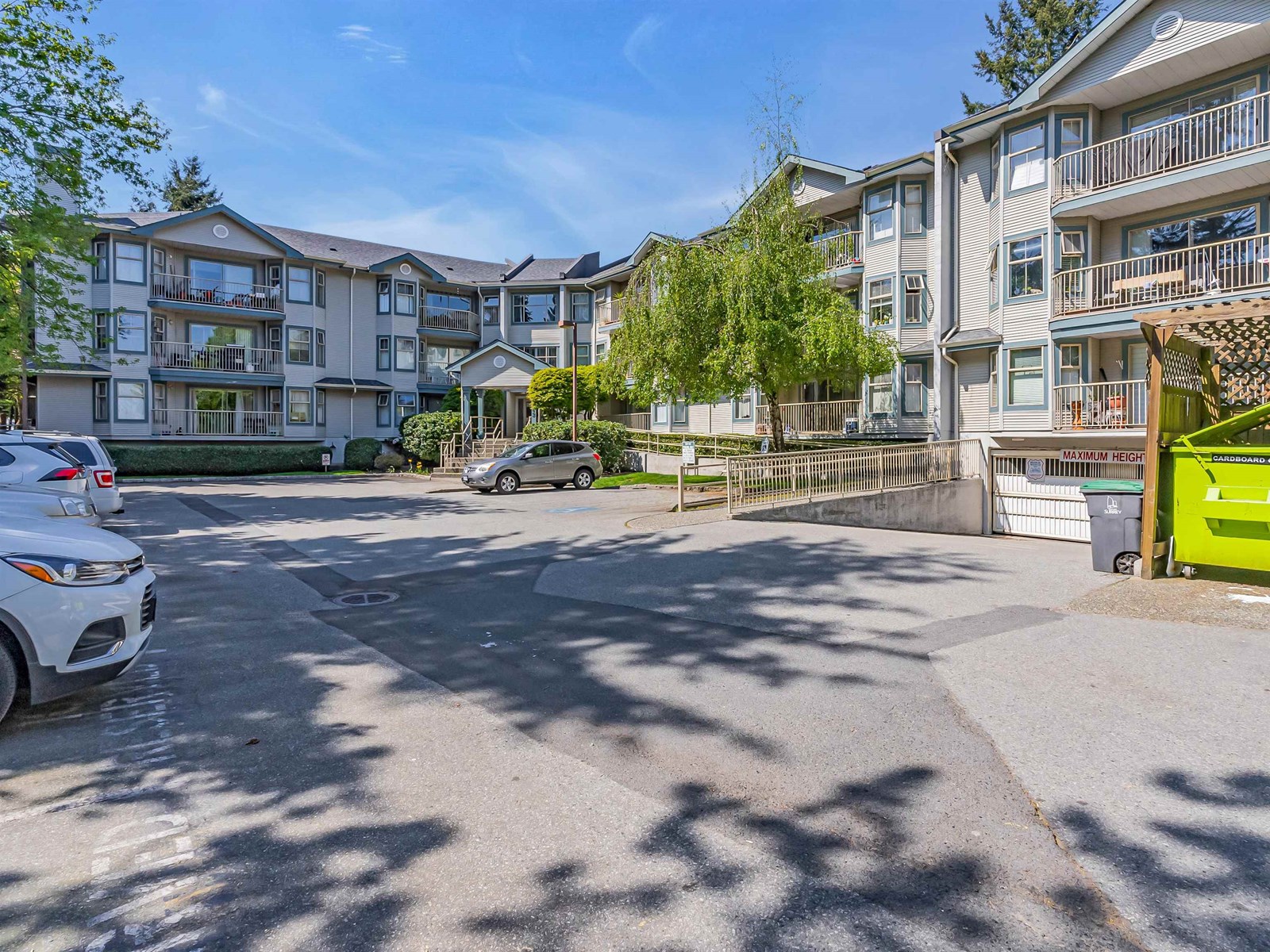 Photo 38 of 208 10743 139 Street, Surrey BC
