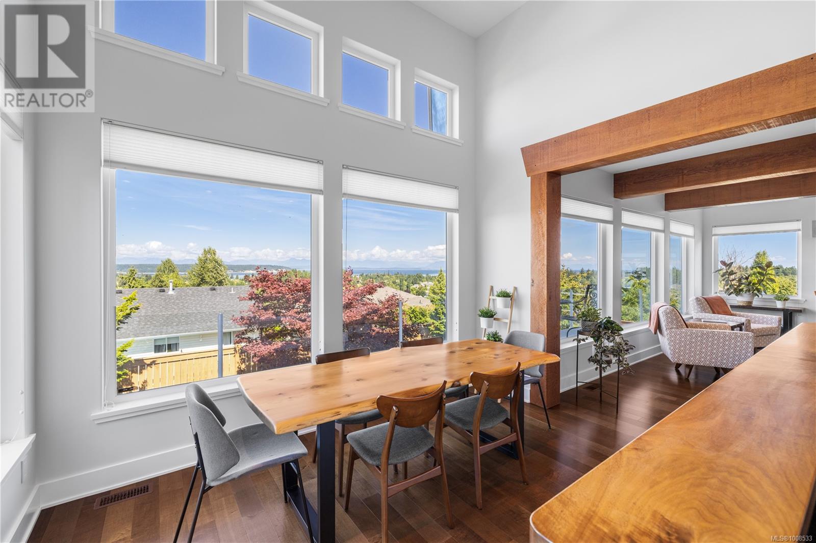 742 Nelson Rd, Campbell River
