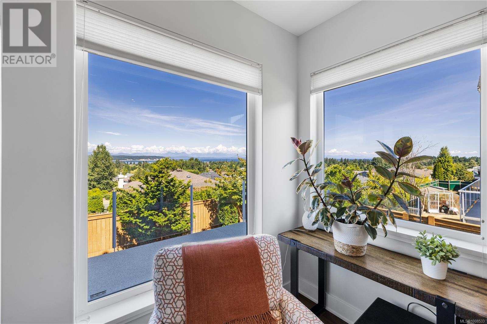 742 Nelson Rd, Campbell River