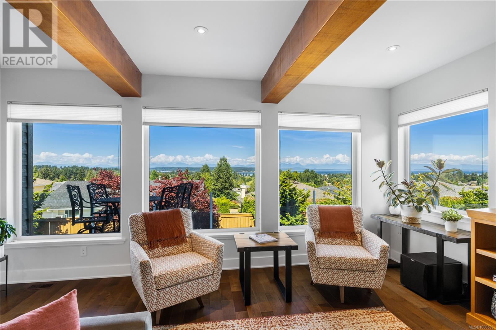 742 Nelson Rd, Campbell River