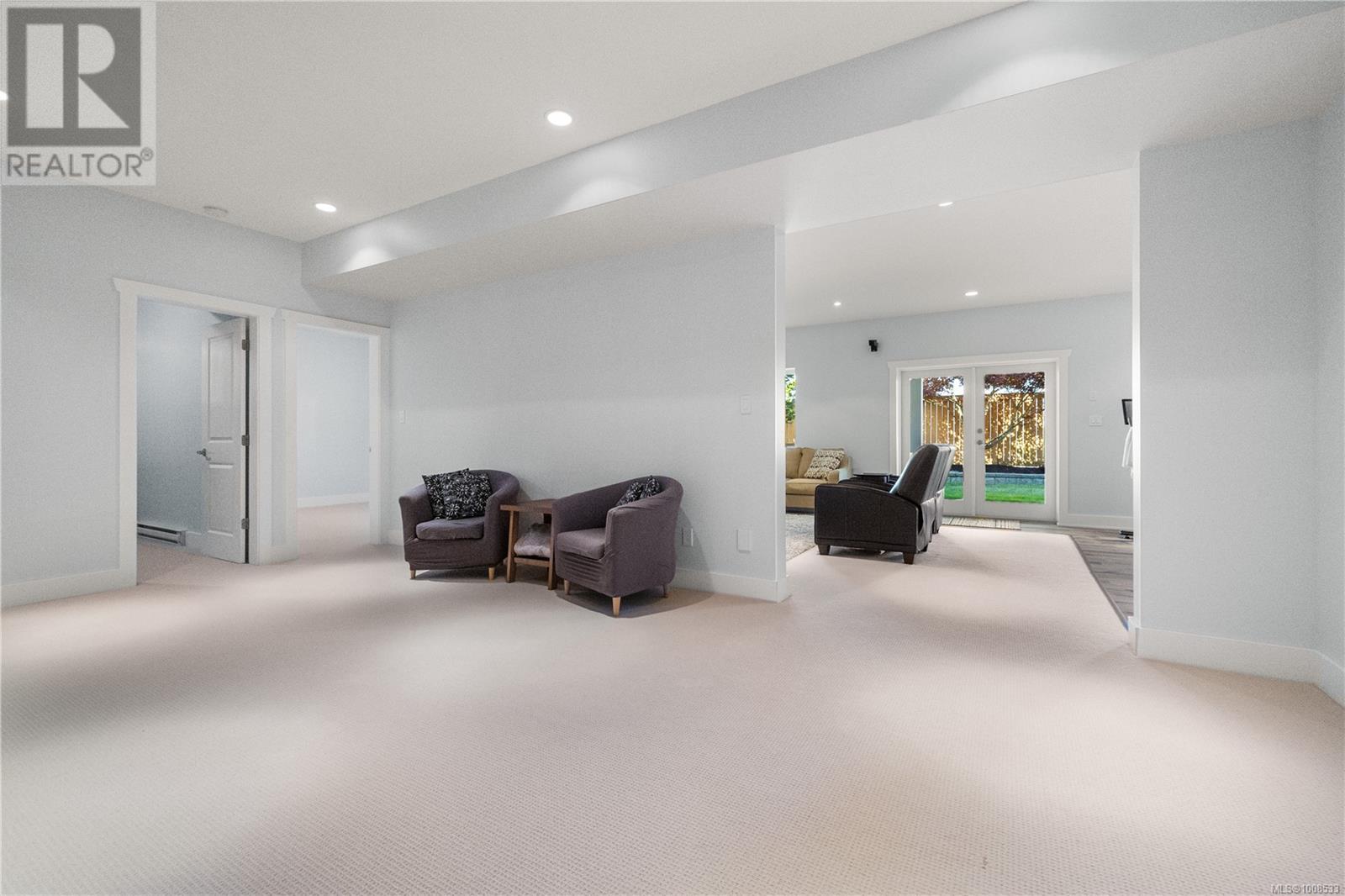 742 Nelson Rd, Campbell River