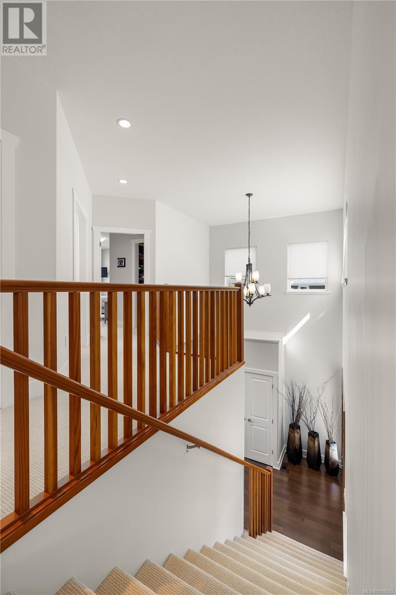 742 Nelson Rd, Campbell River
