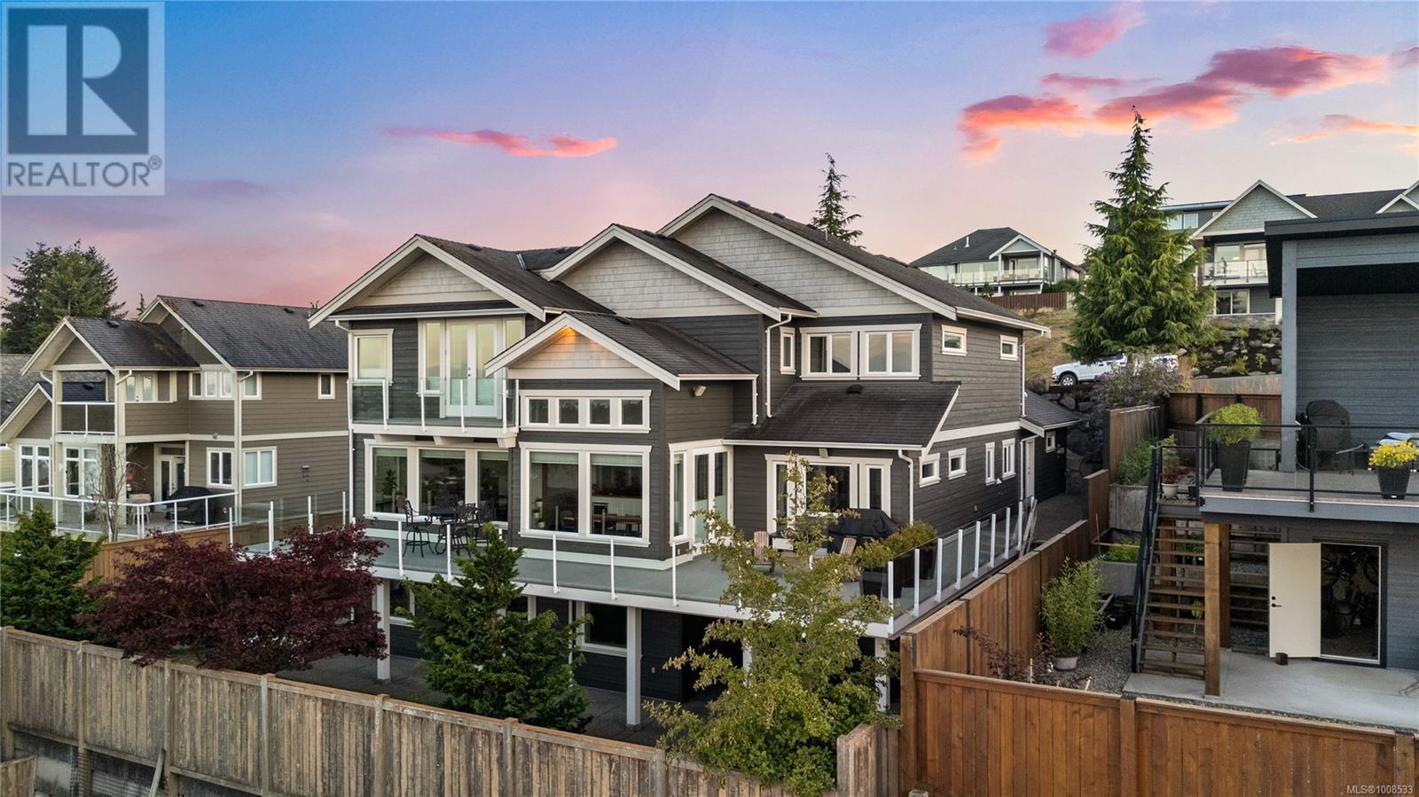 742 Nelson Rd, Campbell River