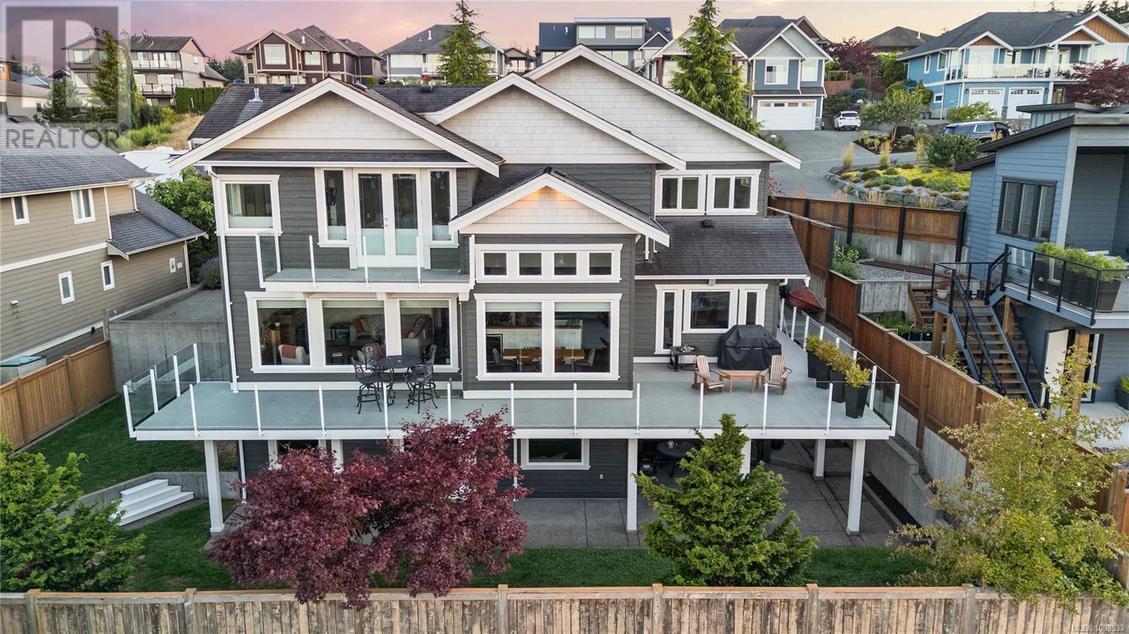 742 Nelson Rd, Campbell River