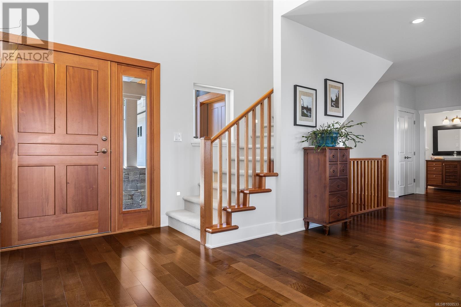 742 Nelson Rd, Campbell River