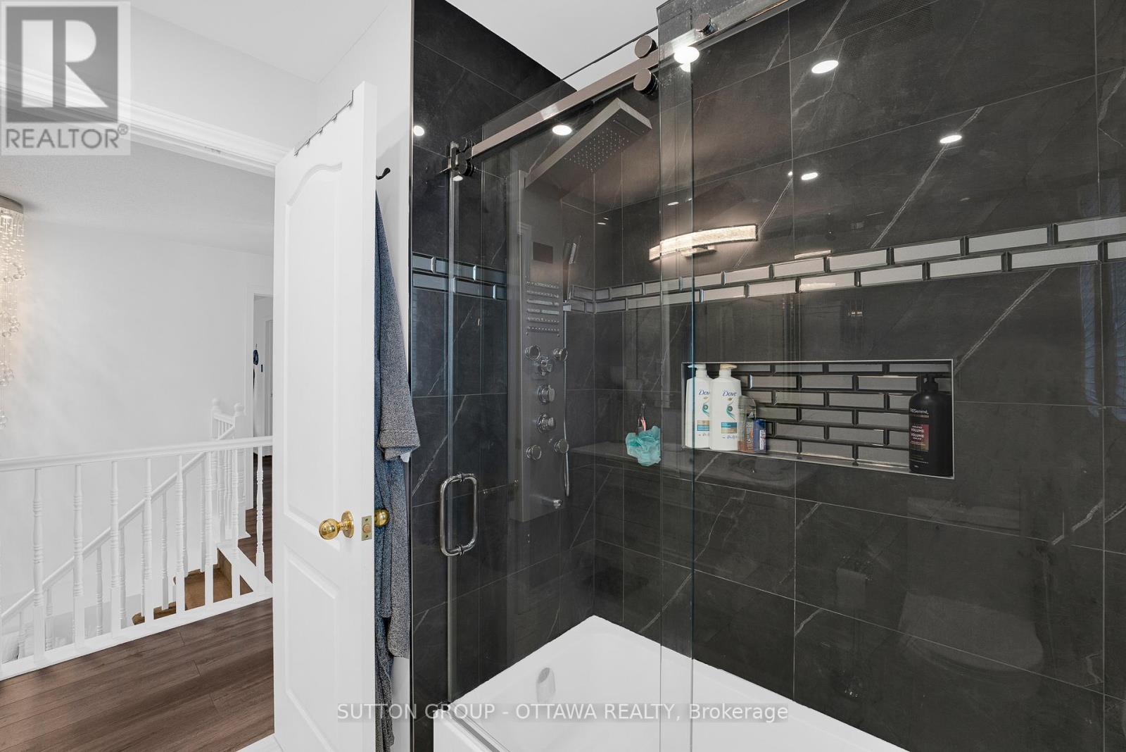 Photo 6 of 2163 Johnston Road, Ottawa ON