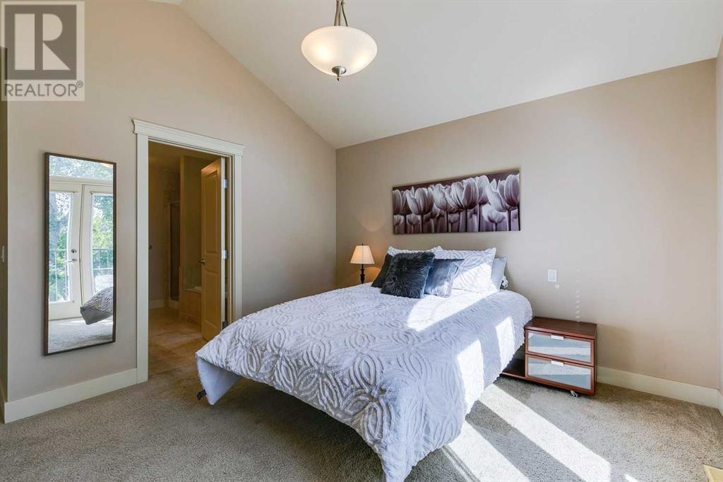 Single Family House for Sale in   Avenue NE Winston Heights/Mountview Calgary 