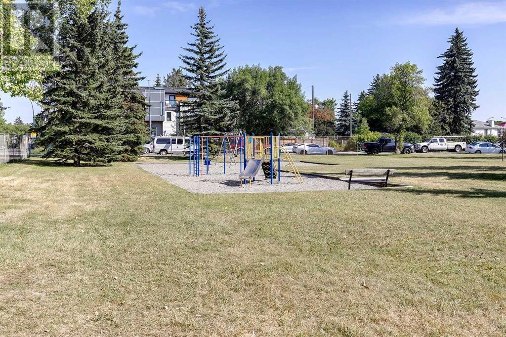 Single Family House for Sale in   Avenue NE Winston Heights/Mountview Calgary 