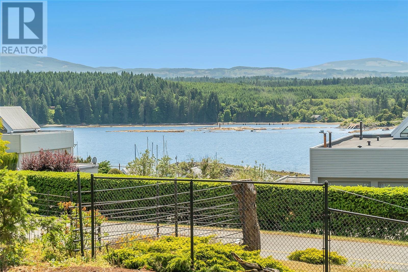 Photo 23 of 1562 Marina Way, Nanoose Bay BC