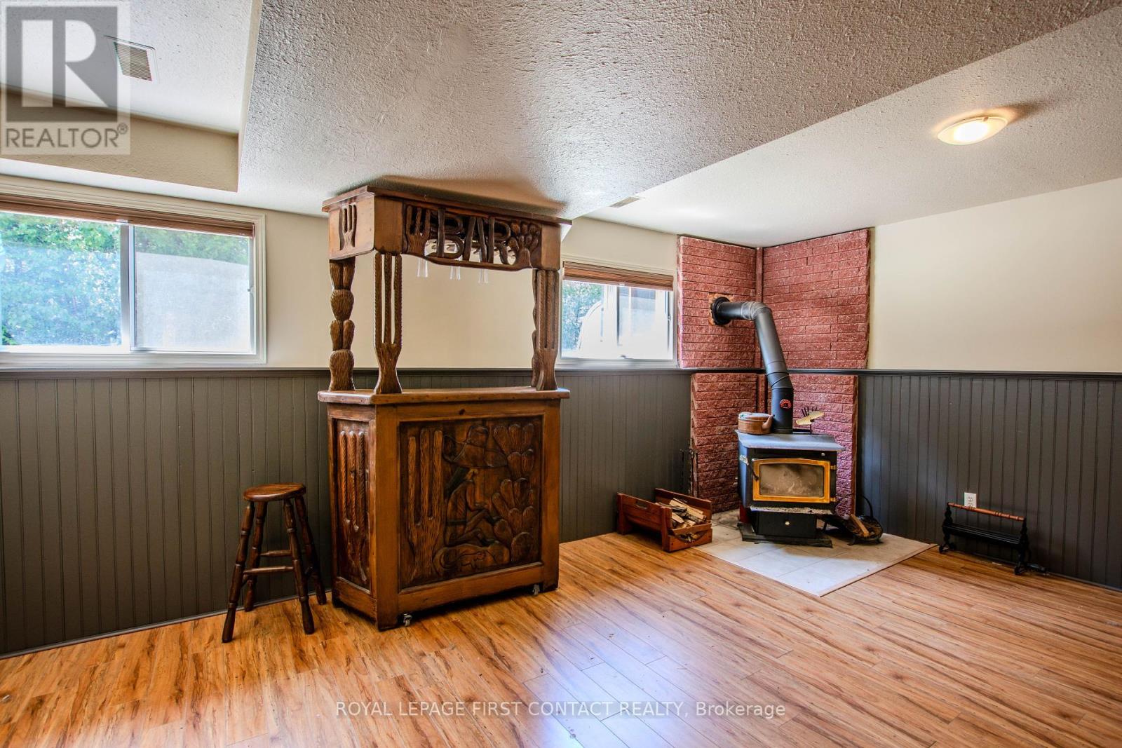 Photo 17 of 5144 25th Side Road, Essa ON