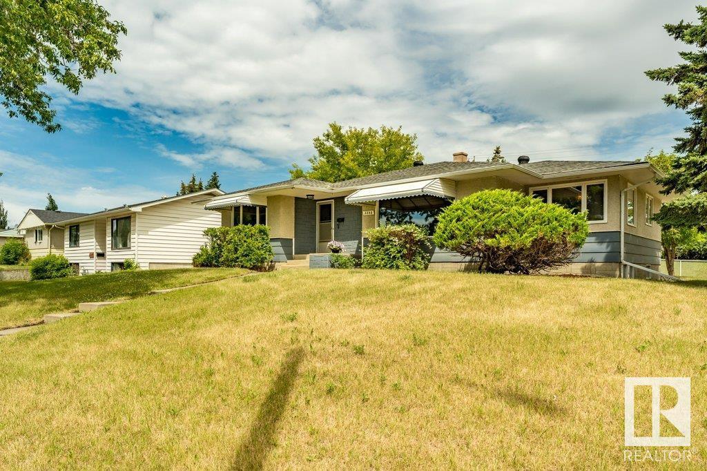 Photo 50 of 5502 44 Av, Wetaskiwin AB