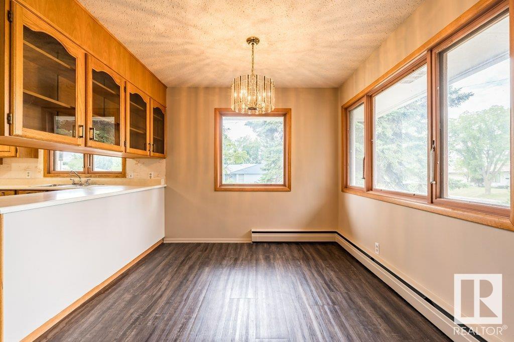 Photo 25 of 5502 44 Av, Wetaskiwin AB