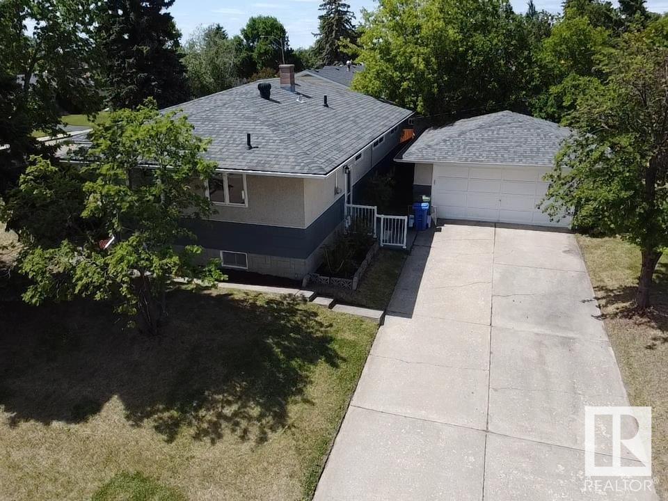 Photo 20 of 5502 44 Av, Wetaskiwin AB