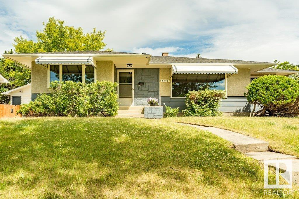 Photo 10 of 5502 44 Av, Wetaskiwin AB