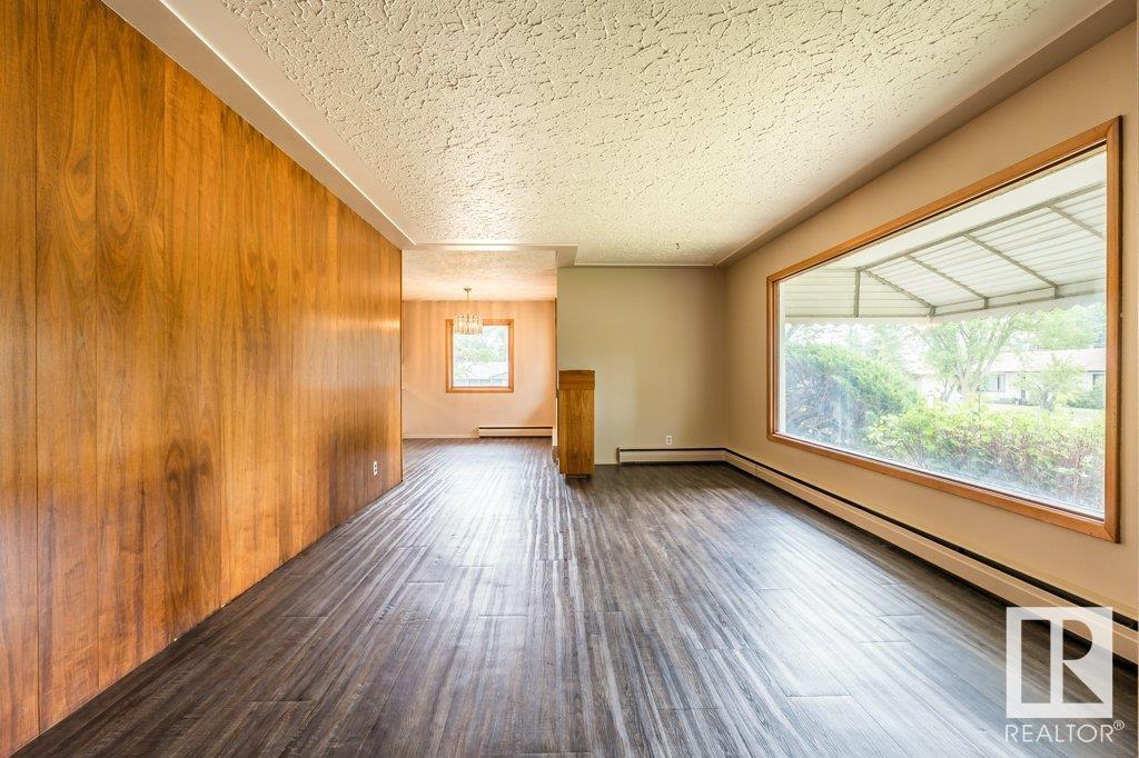 Photo 22 of 5502 44 Av, Wetaskiwin AB
