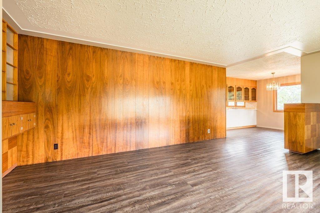 Photo 69 of 5502 44 Av, Wetaskiwin AB