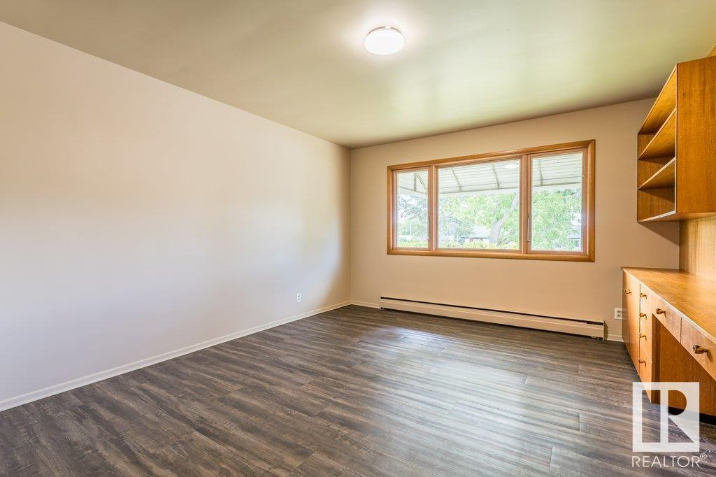 Photo 24 of 5502 44 Av, Wetaskiwin AB