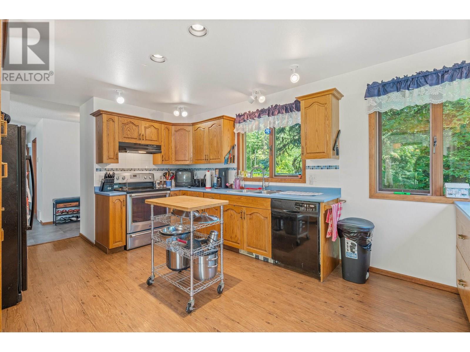 Photo 15 of 9133 Inglewood Road, Prince George BC