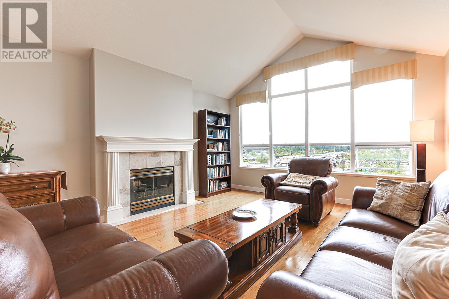 Photo 5 of 402 5500 13 A Avenue, Delta BC