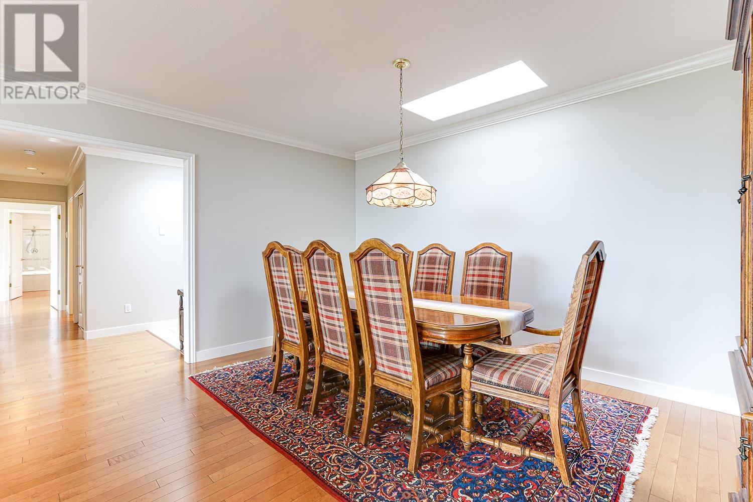 Photo 10 of 402 5500 13 A Avenue, Delta BC