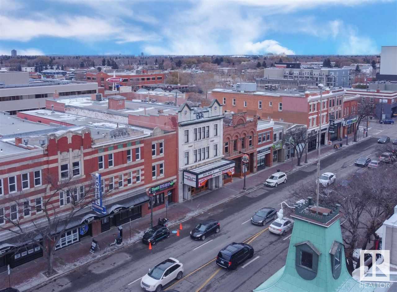 Photo 2 of 10335 82 Av Nw, Edmonton AB
