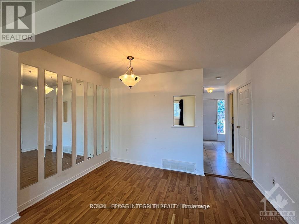 Dining Room/Living Room