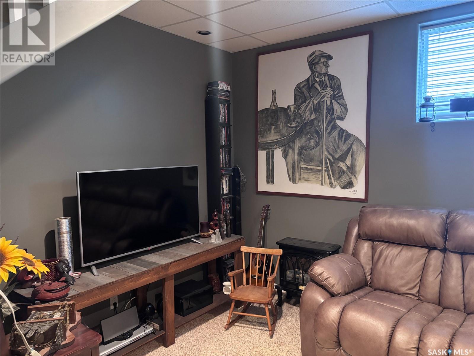 Single Family House Bungalow for Sale in  th AVENUE NW Swift Current 