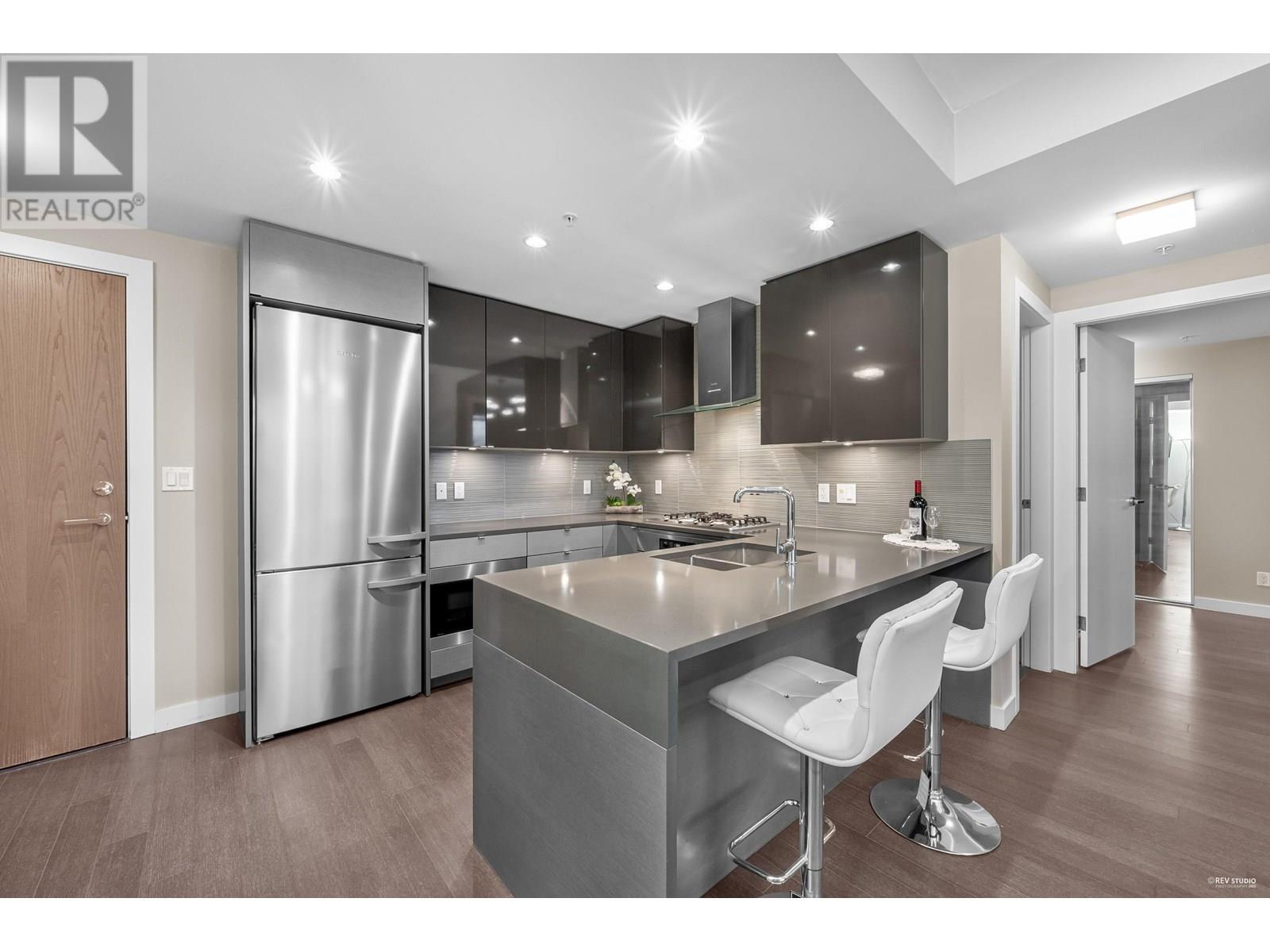 Photo 13 of 3106 4508 Hazel Street, Burnaby BC