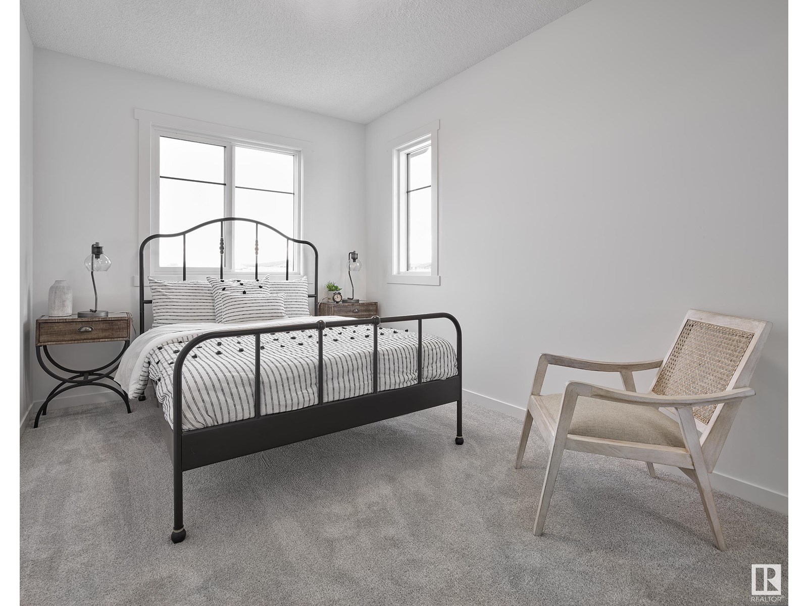 Photo 11 of 244 Savoy Cr, Sherwood Park AB