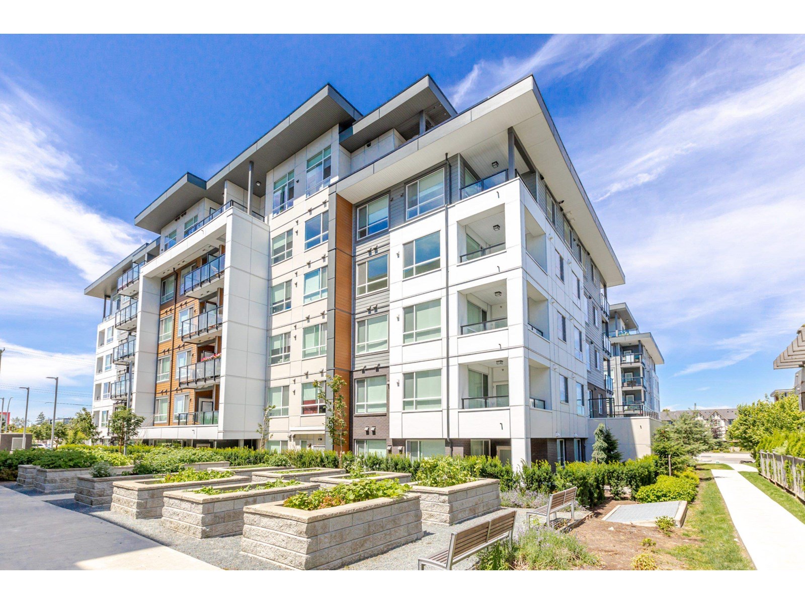 Photo 9 of B 403 20834 80 Avenue, Langley BC