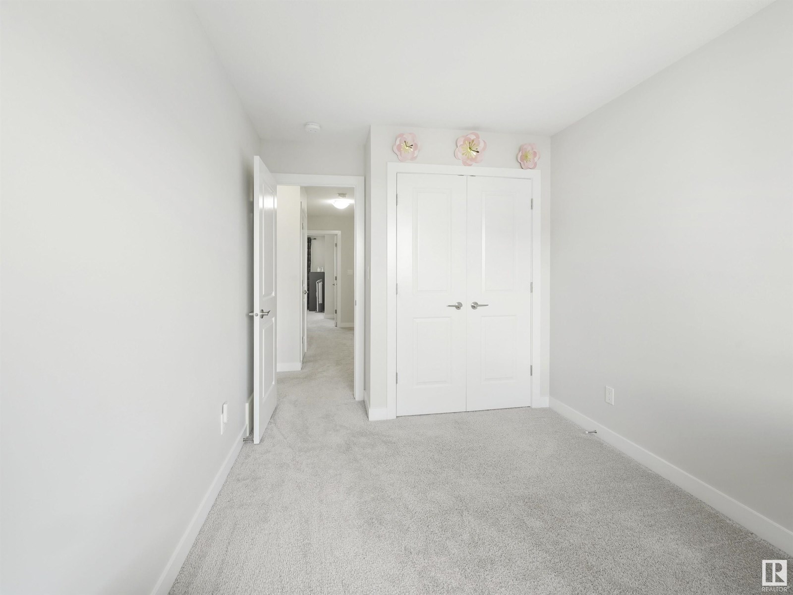 Photo 39 of 1815 Keene Cr Sw, Edmonton AB