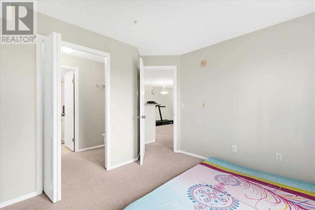 Single Family House for Sale in   Citadel Meadow Point NW Citadel Calgary 