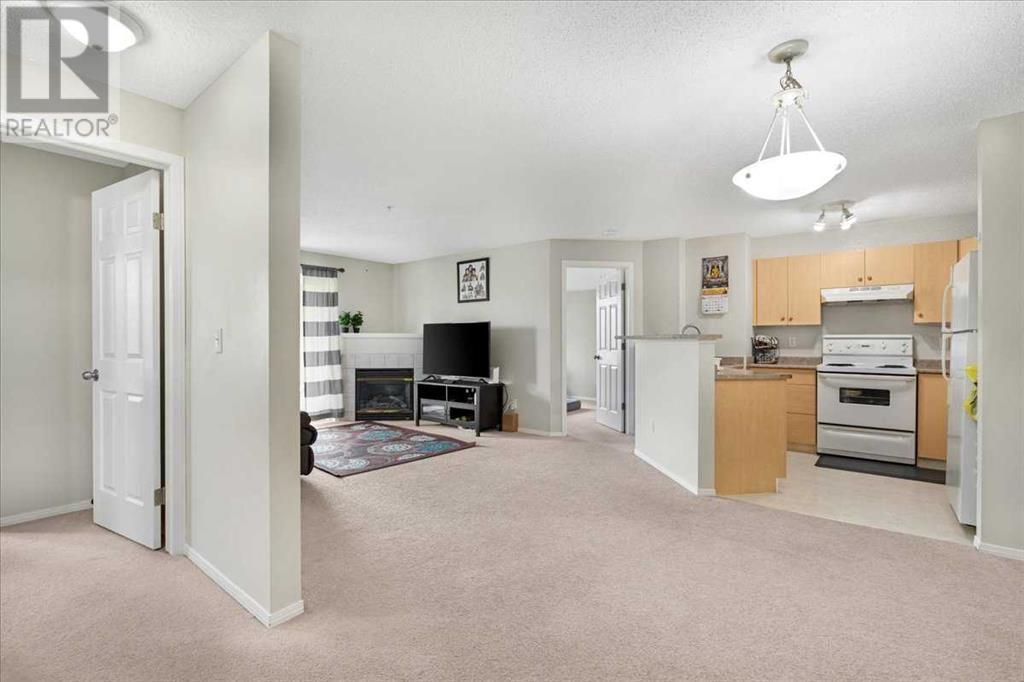 Single Family House for Sale in   Citadel Meadow Point NW Citadel Calgary 