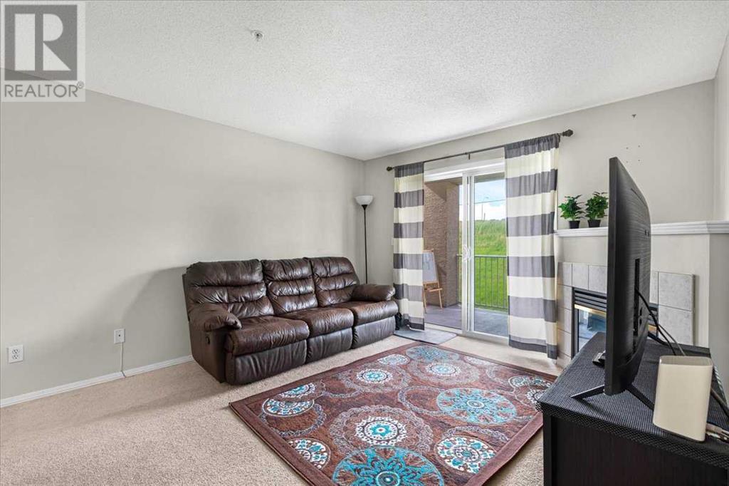 Single Family House for Sale in   Citadel Meadow Point NW Citadel Calgary 