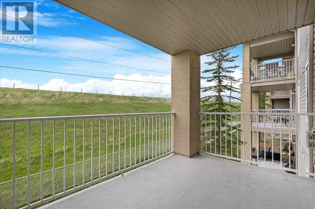 Single Family House for Sale in   Citadel Meadow Point NW Citadel Calgary 