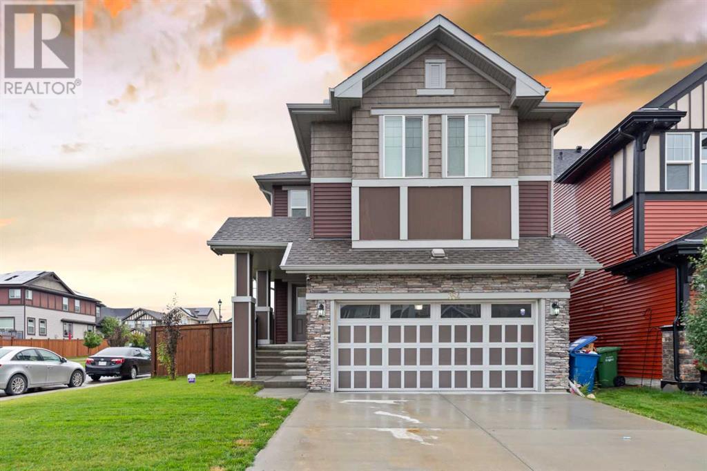 Photo 3 of 354 Kings Heights Drive, Airdrie AB