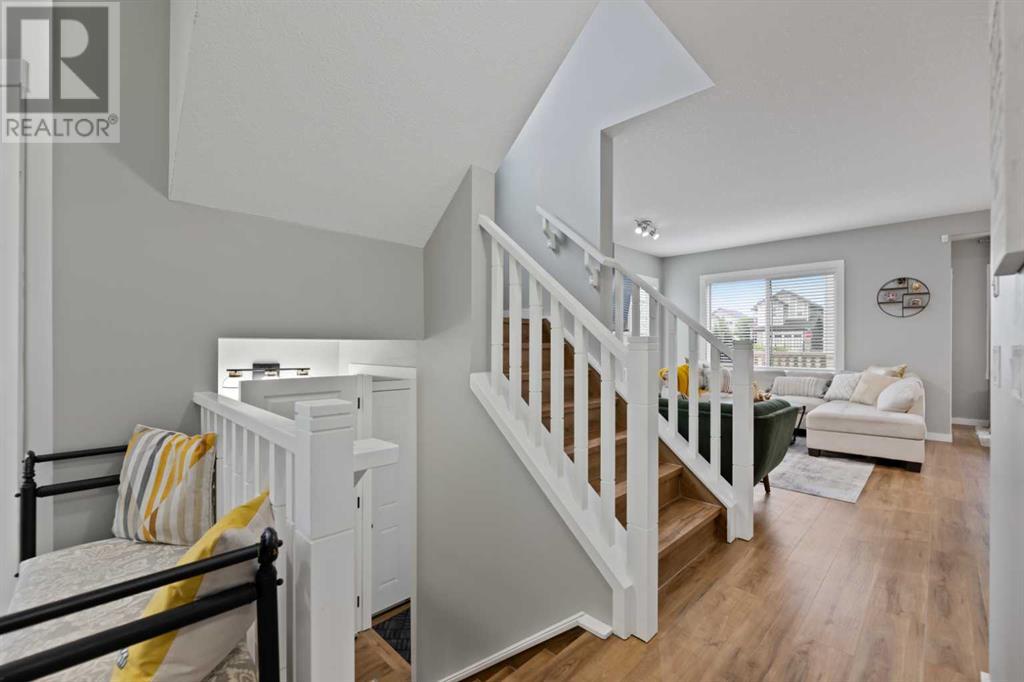 Photo 8 of 354 Kings Heights Drive, Airdrie AB