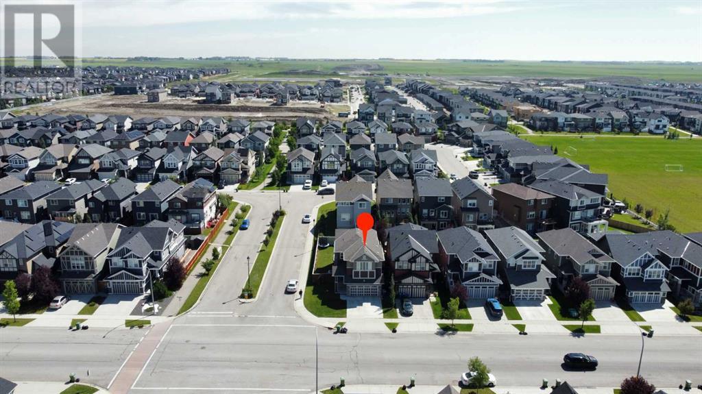 Photo 11 of 354 Kings Heights Drive, Airdrie AB