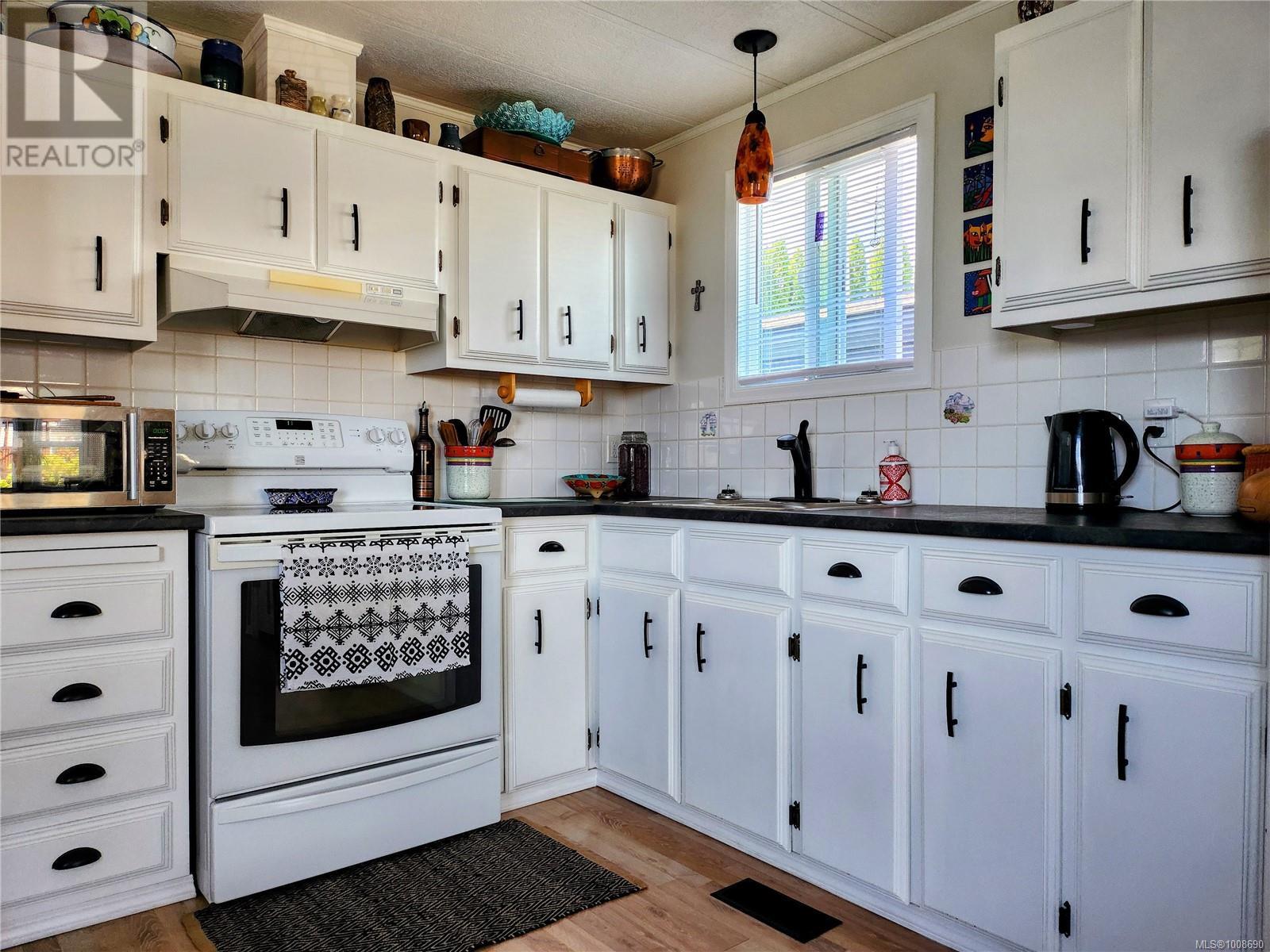 Photo 8 of 47 10980 Westdowne Rd, Ladysmith BC