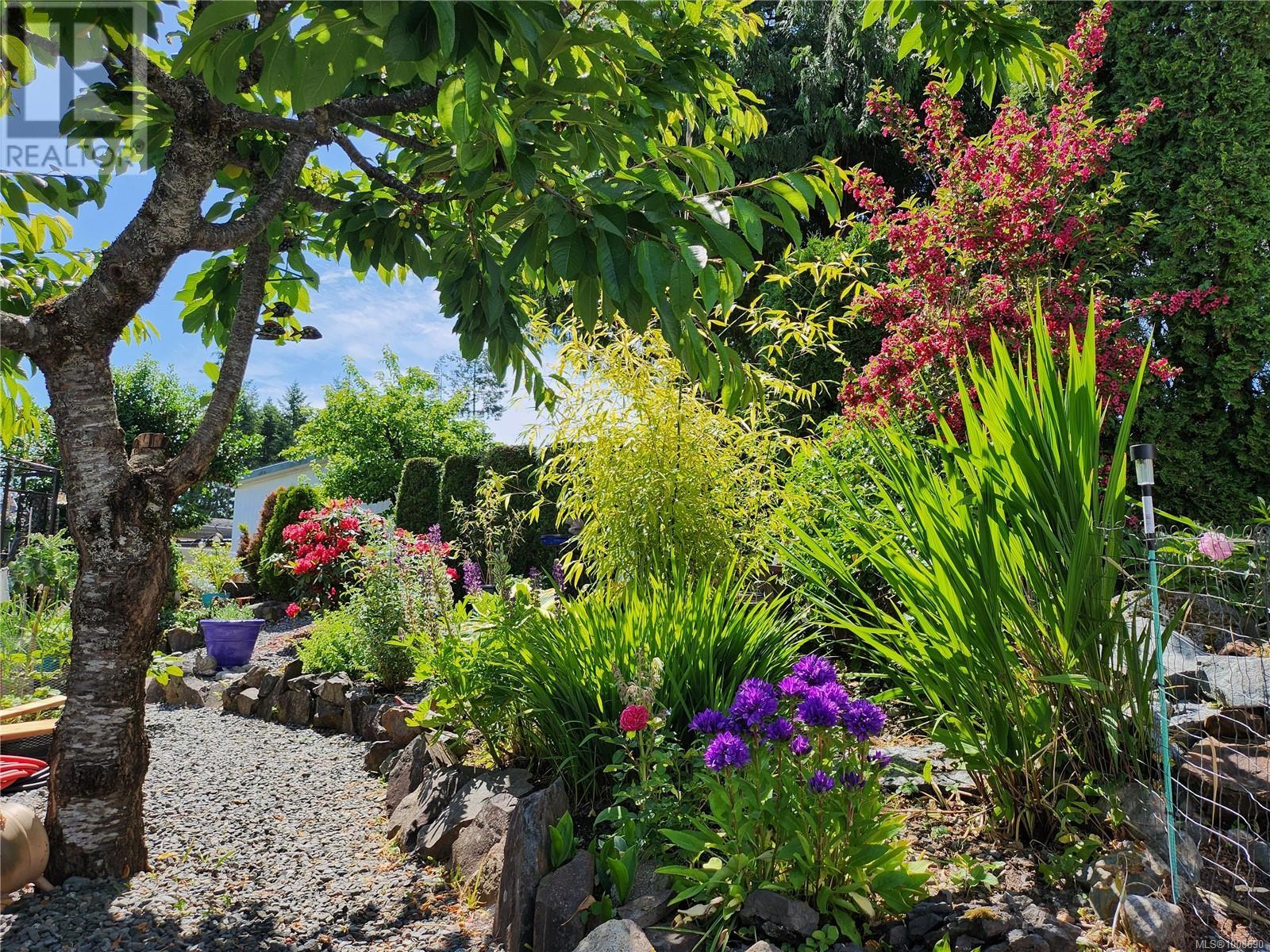 Photo 16 of 47 10980 Westdowne Rd, Ladysmith BC