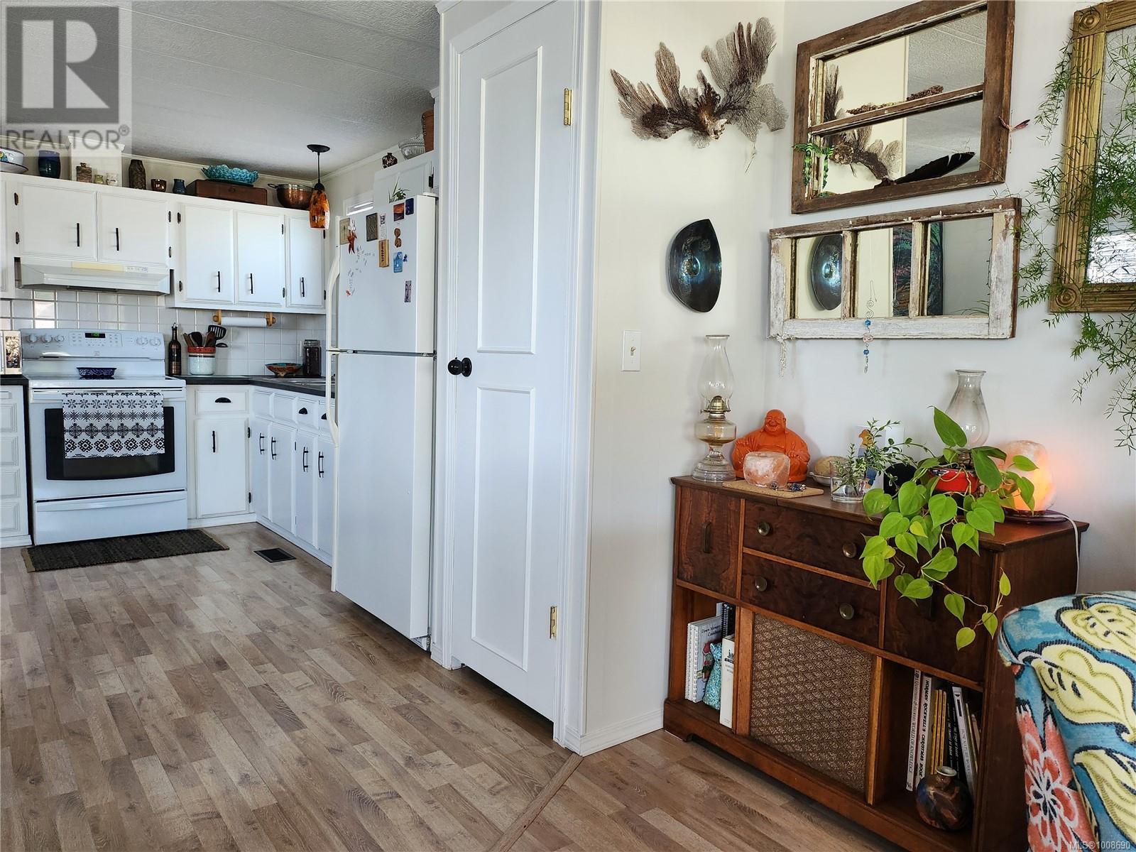 Photo 27 of 47 10980 Westdowne Rd, Ladysmith BC