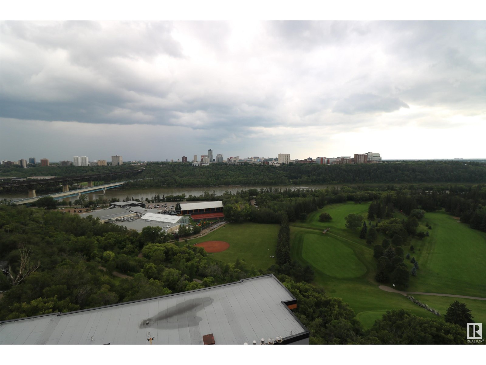 Photo 30 of 1403 9816 112 St Nw, Edmonton AB