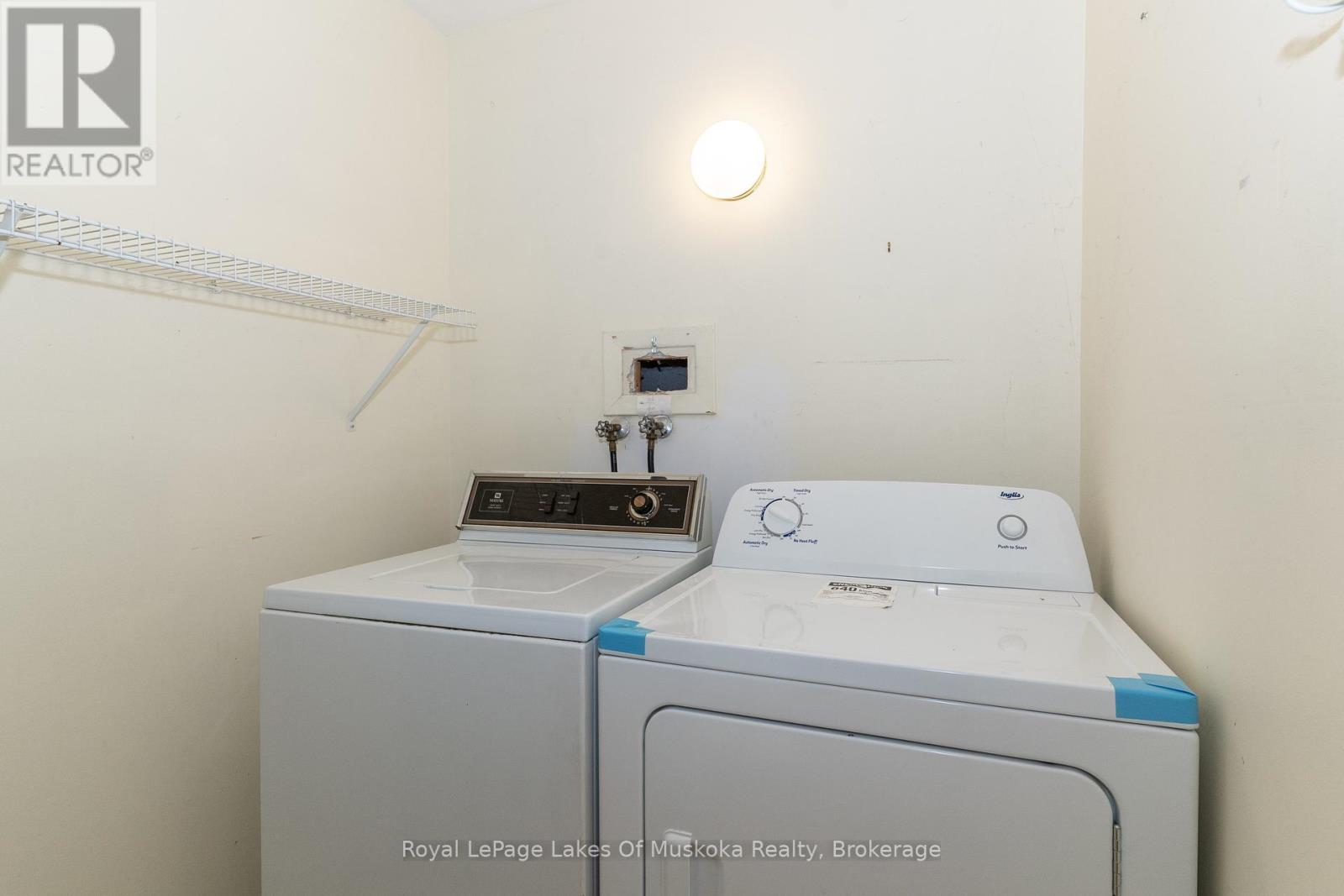 Photo 22 of 11 26 Herman Avenue, Huntsville ON