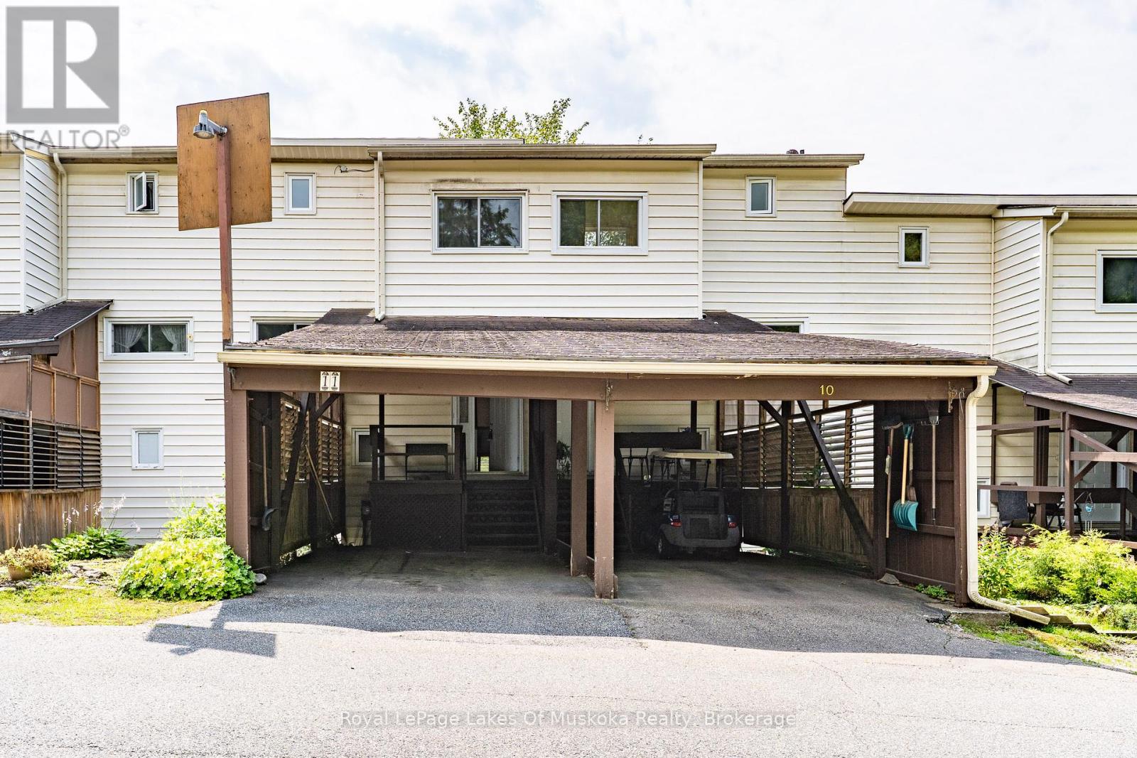 Photo 4 of 11 26 Herman Avenue, Huntsville ON