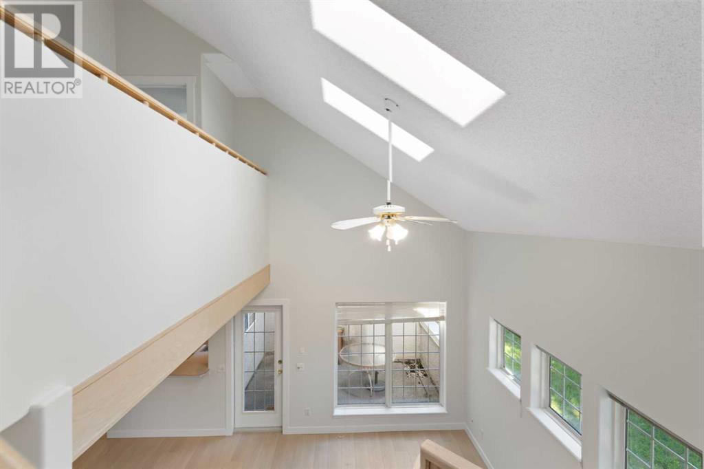 Single Family House for Sale in   Sirocco Drive Signal Hill Calgary 