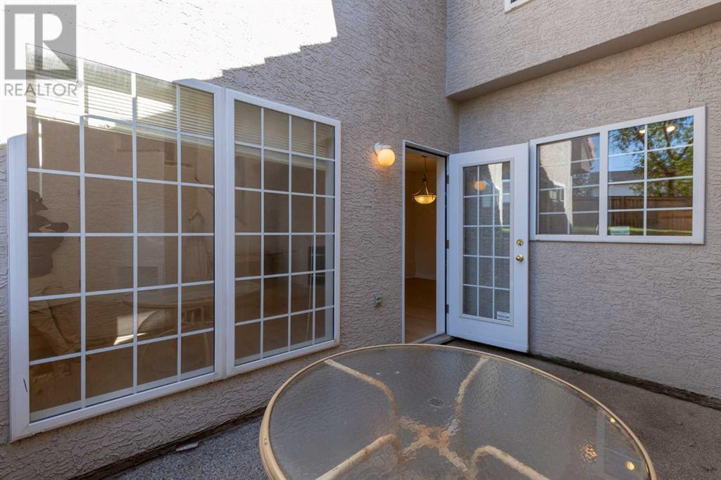 Single Family House for Sale in   Sirocco Drive Signal Hill Calgary 