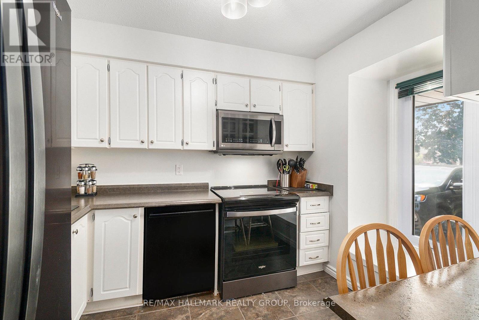 Built in microwave
